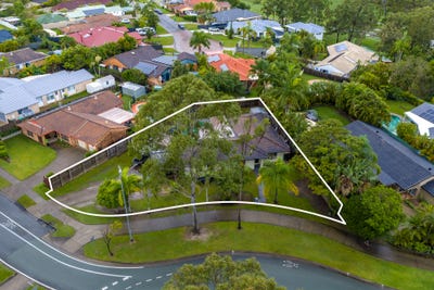 /international/au/122-parkwood-boulevard-parkwood-qld-151260092/