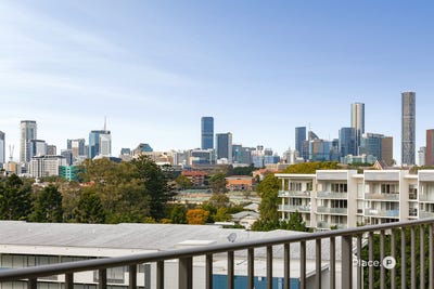 /international/au/2805-59-blamey-street-kelvin-grove-qld-148530996/?lang=en