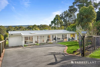 /international/au/16-fuller-road-mount-evelyn-vic-151525504/