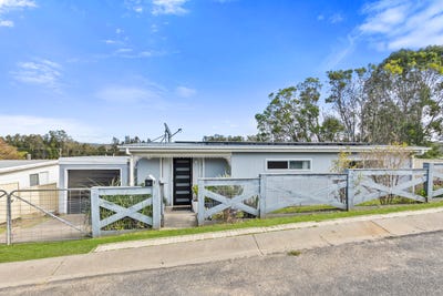 /international/au/18-bent-lane-batemans-bay-nsw-148532008/