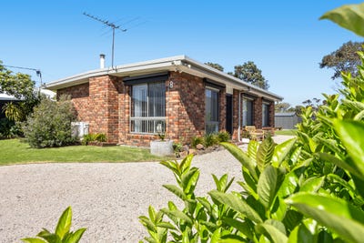 /international/au/8-hilary-avenue-mccrae-vic-151320824/