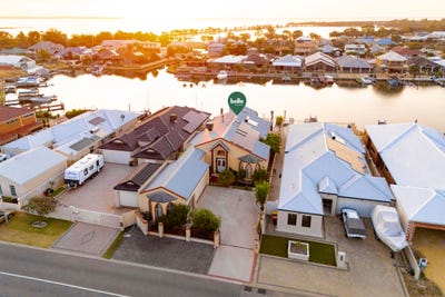 /international/au/100-murray-waters-boulevard-south-yunderup-wa-151485792/