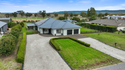 /international/au/17-dodd-street-scone-nsw-151414204/