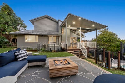 /international/au/36-evans-drive-benowa-qld-152374884/
