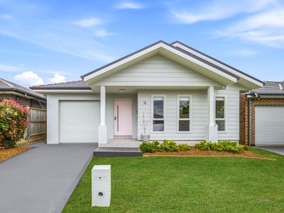 /international/au/74-bluebell-crescent-spring-farm-nsw-152438852/