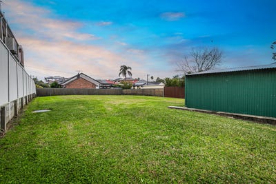 /international/au/225-edgar-street-condell-park-nsw-148355676/