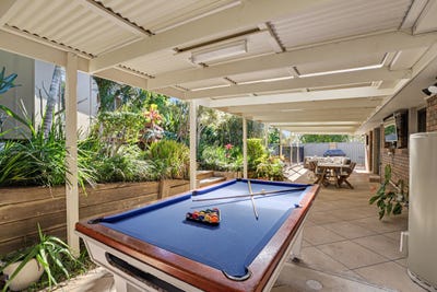 /international/au/205-heeb-street-ashmore-qld-152037708/
