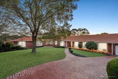 /international/au/13-edwin-road-templestowe-vic-151031400/