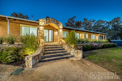 /international/au/36-bushwood-follow-two-rocks-wa-152348780/
