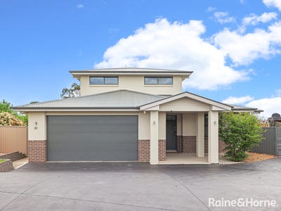 /international/au/31-ignatius-place-kelso-nsw-152710840/