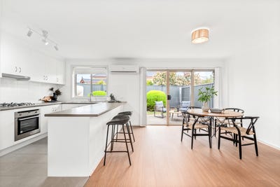 /international/au/8-wattle-court-seaford-sa-152475968/
