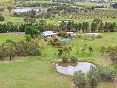 /international/au/64-lintott-lane-sutton-nsw-152493132/