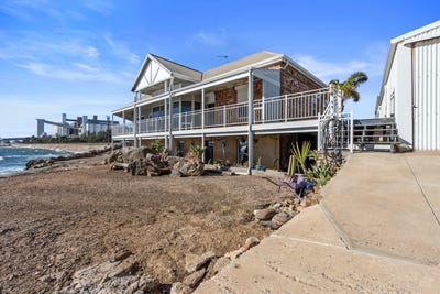 /international/au/28-chatfield-terrace-wallaroo-sa-148511408/