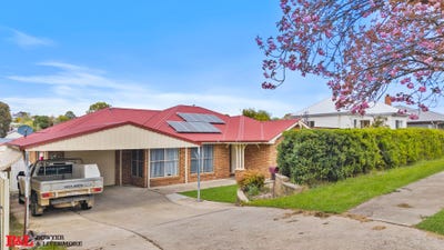 /international/au/132-curtis-street-oberon-nsw-152676848/