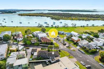 /international/au/1-7-claude-street-yamba-nsw-151504288/