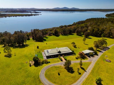 /international/au/404-burraneer-road-coomba-park-nsw-152628068/