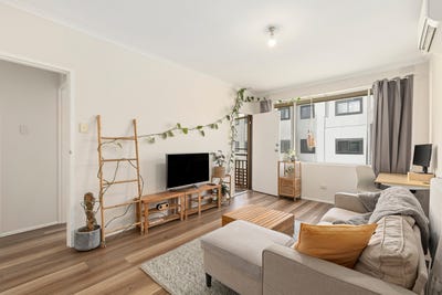 /international/au/10-131-somerville-road-yarraville-vic-151466376/