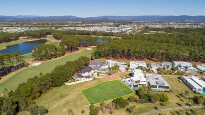/international/au/2268-banksia-lakes-drive-sanctuary-cove-qld-204459600/