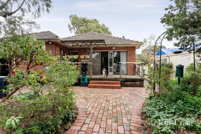 /international/au/3-waratah-street-bentleigh-east-vic-151244352/