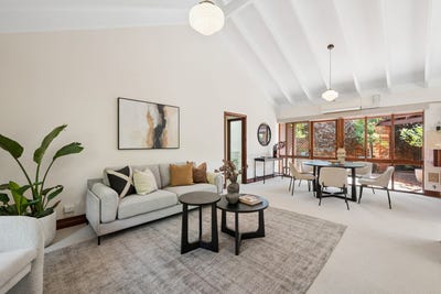/international/au/2-24-salvado-street-cottesloe-wa-150632872/