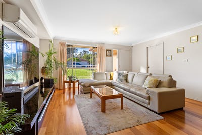 /international/au/6-hodges-street-kings-langley-nsw-147979720/