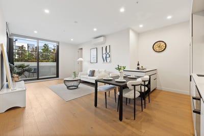 /international/au/g03-26-foundation-boulevard-burwood-east-vic-150759056/