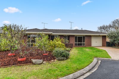 /international/au/9-mosswood-close-mount-gambier-sa-151430096/