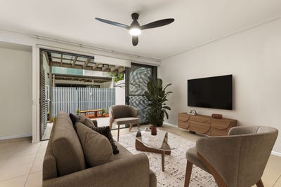 /international/au/8-the-gardenway-robina-qld-151070816/