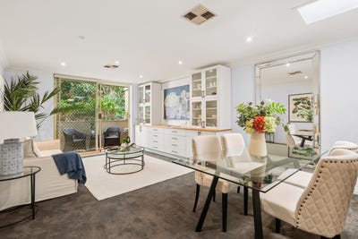 /international/au/38-118-wallis-street-woollahra-nsw-151218116/