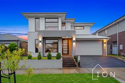 /international/au/17-savage-way-clyde-north-vic-148522400/