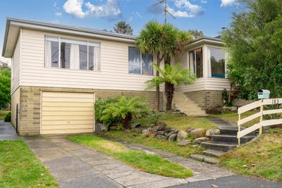 /international/au/183-roslyn-avenue-blackmans-bay-tas-151320376/