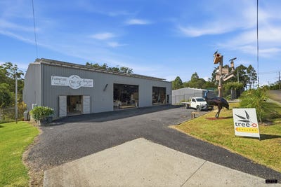 /international/au/7-alex-pike-drive-raleigh-nsw-151092164/
