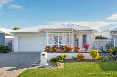 /international/au/7-huxley-crescent-oonoonba-qld-151597252/