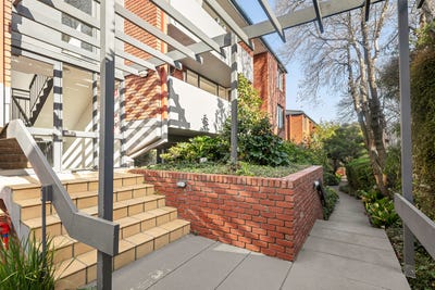 /international/au/14-178-power-street-hawthorn-vic-151253884/
