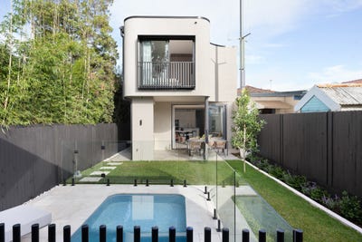 /international/au/4-robert-street-petersham-nsw-151440400/
