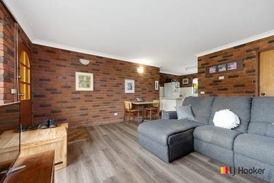 /international/au/unit-5-9-south-street-batemans-bay-nsw-152601612/