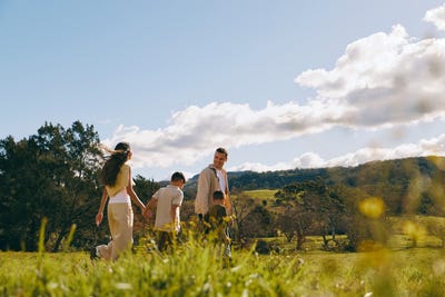 /international/au/lot-127-128-north-macquarie-road-calderwood-nsw-204684168/