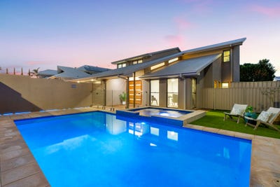 /international/au/34-waterville-drive-thornlands-qld-148362732/