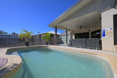 /international/au/21-longreach-court-tannum-sands-qld-148465484/