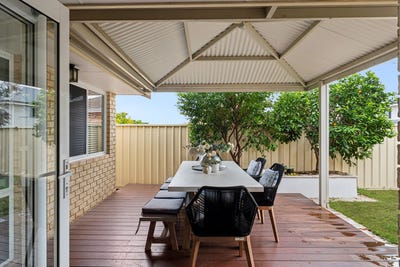 /international/au/2-54-stewart-street-scarborough-wa-151395956/
