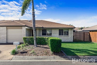 /international/au/137-230-pulgul-street-urangan-qld-151033792/
