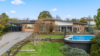 /international/au/11-university-way-bellevue-heights-sa-148534536/