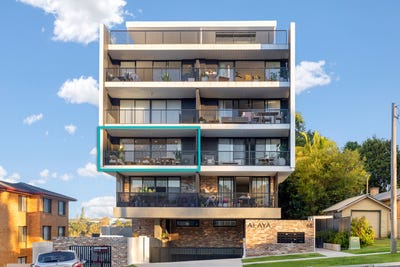 /international/au/9-68-church-street-port-macquarie-nsw-151313296/