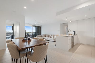 /international/au/5052-21-ross-street-benowa-qld-151310688/