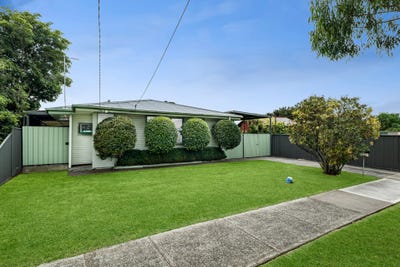 /international/au/92-churchill-avenue-braybrook-vic-150921356/