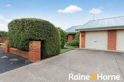/international/au/123-cathundril-street-narromine-nsw-151565800/