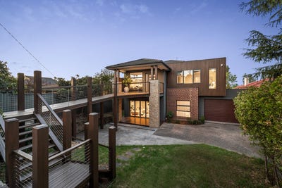 /international/au/537-waverley-road-glen-waverley-vic-150607928/