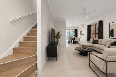 /international/au/2-7-erromango-drive-jubilee-pocket-qld-151404388/