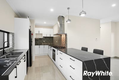 /international/au/19a-peak-view-ballajura-wa-152704892/