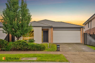 /international/au/33-peninsula-crescent-craigieburn-vic-151312860/